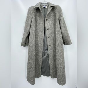 Vintage Elegant Petite Gray Herringbone Pattern Wool Coat